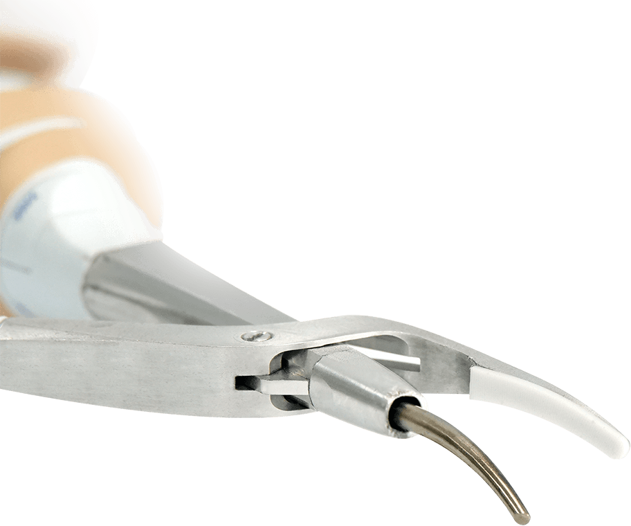 Detail of the curved tip of ultrasonic scissor scalpel 